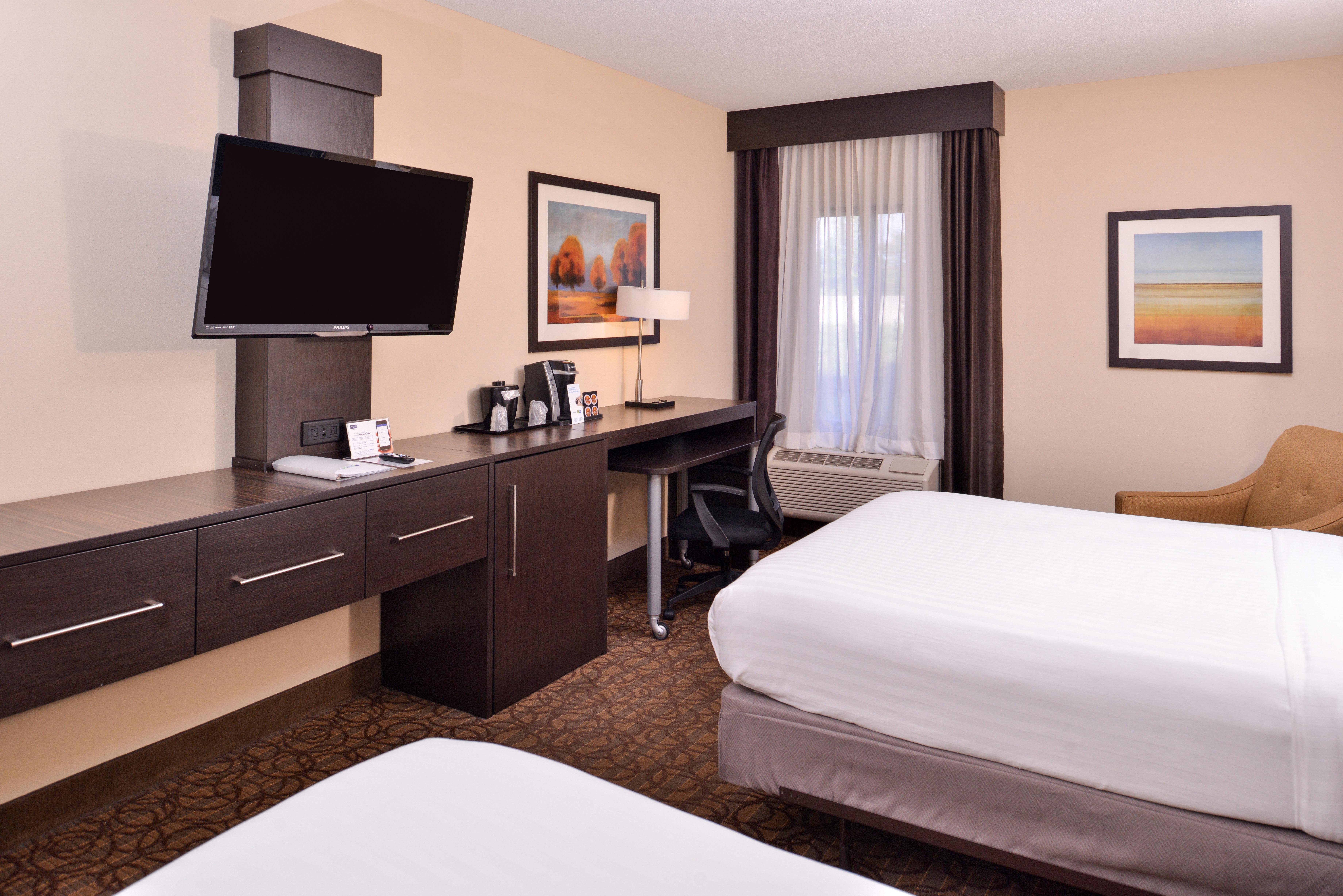 Express & West I-70 Wanamaker By Ihg 2* Topeka
