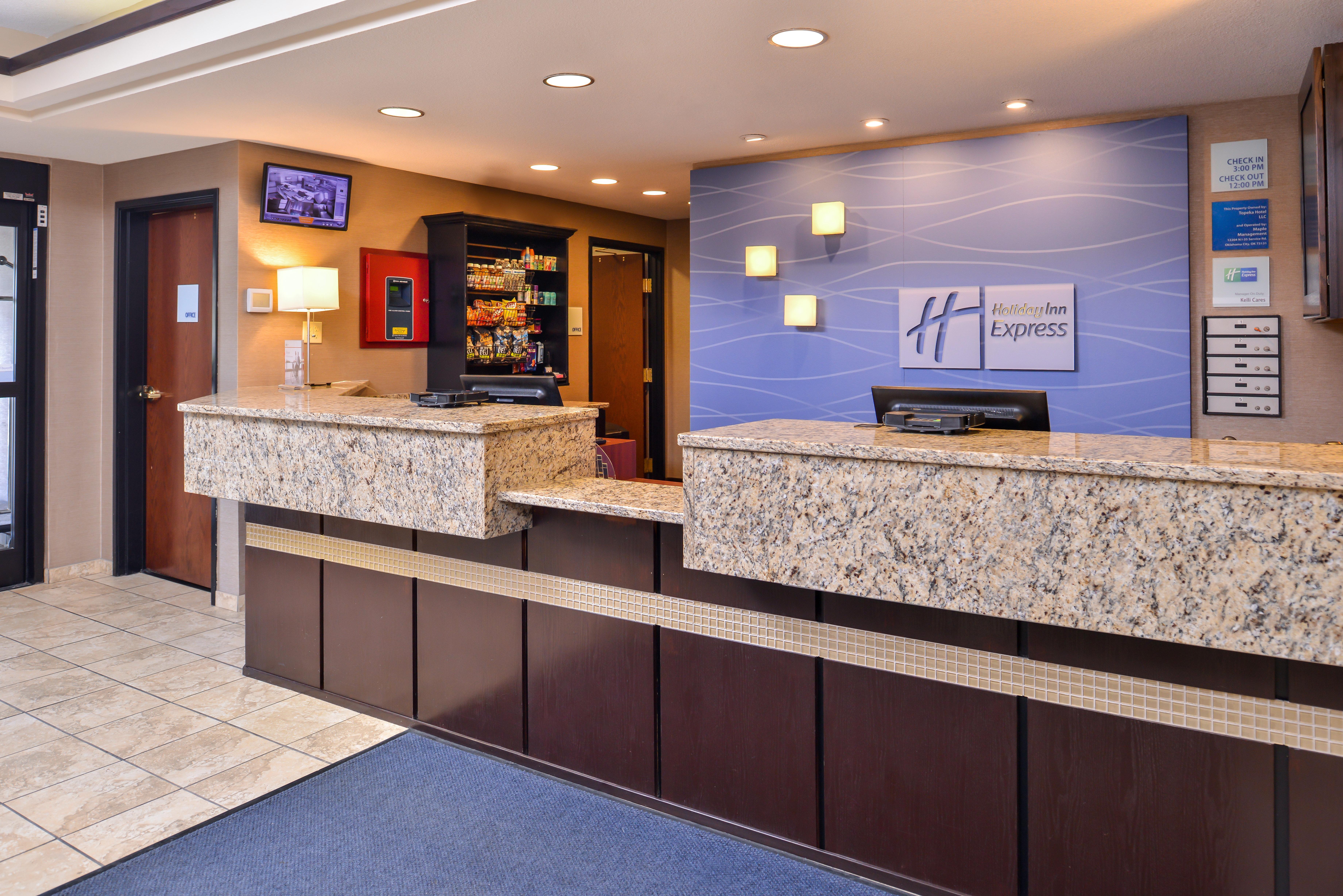 Express & West I-70 Wanamaker By Ihg 2*