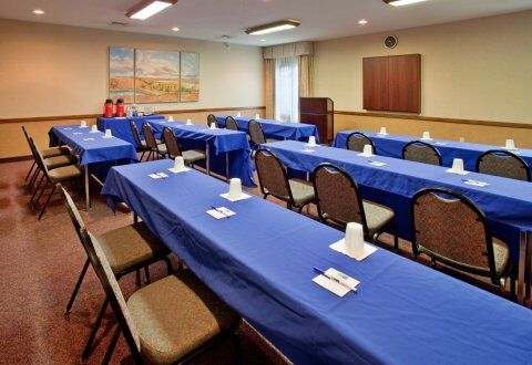 Hotel Express & West I-70 Wanamaker By Ihg 2*