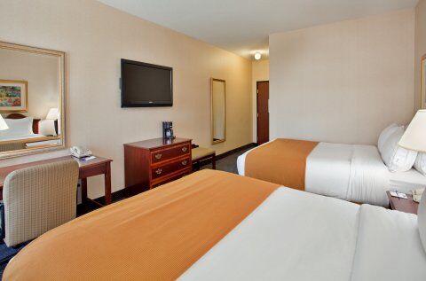 Hotel Express & West I-70 Wanamaker By Ihg